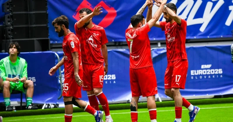 Millimiz pley offa vəsiqə qazanıb
