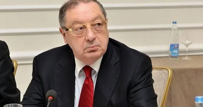 Azərbaycan onkoloqları anoloqu olmayan kitab buraxdılar 14 özəllik