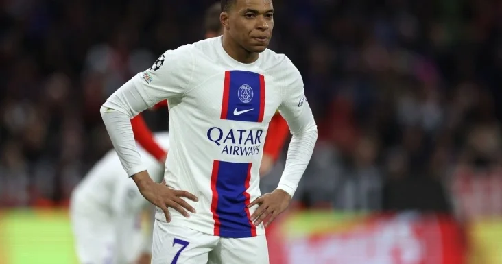 Mbappe həm fitə basıldı, həm alqışlandı