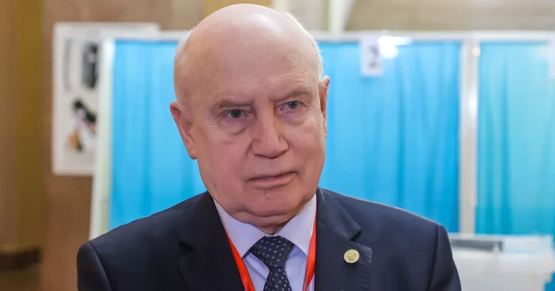 Лебедев: Еревану надо принять решение