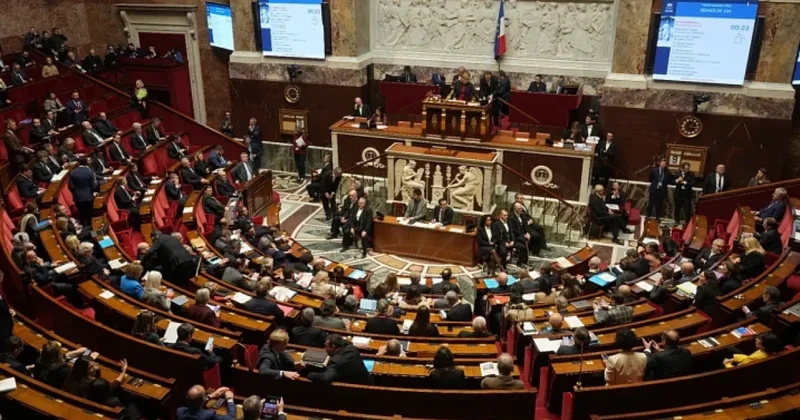 Французский парламент отменил Черный кодекс
