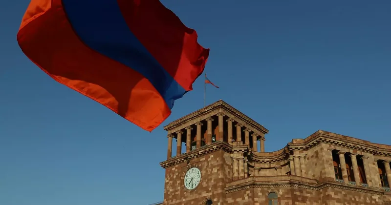 Лидеры ЕАЭС призвали провести референдум в Армении ФОТО
