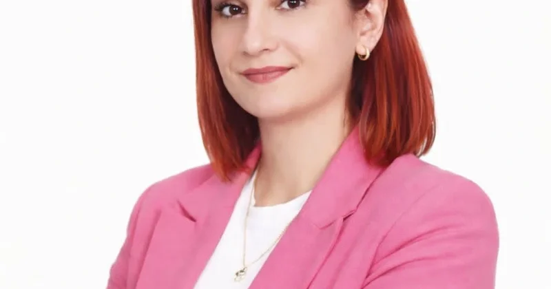 Qısa müddətdə CHP də gərginlik azalmayacaq Burcu Dəmirdən Şərq ə AÇIQLAMA