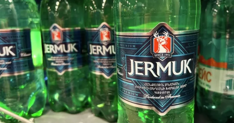 Роспотребнадзор расширил запрет на продажу армянской воды