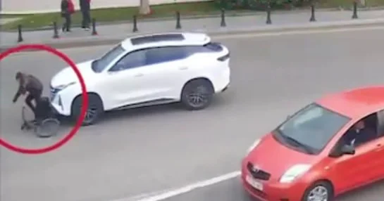 Bakıda velosipedçi avtomobilin altında qaldı ANBAAN VİDEO