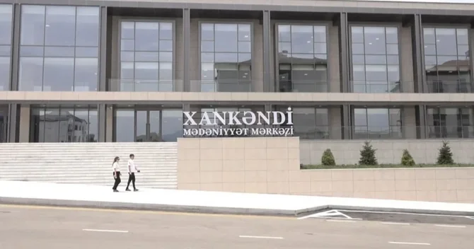 Xankəndidə ötən əsrin sonlarında inşa edilən Mədəniyyət Mərkəzi yenidən istifadəyə verilib