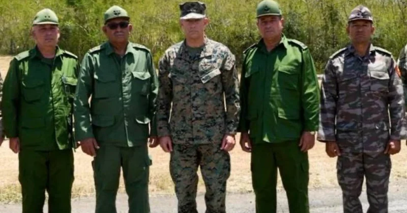Встретились американские и кубинские военные