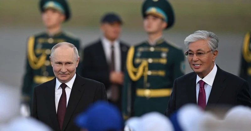 Putinin Qazaxıstanda qarşılanma səhnəsi: Bu onun qorxu sindromudur?