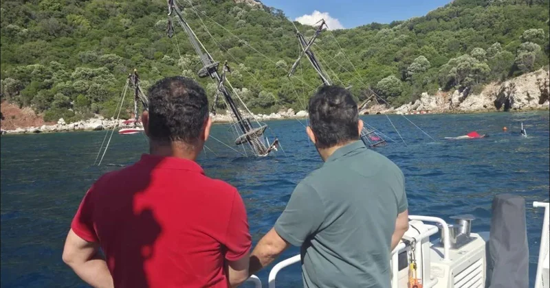 Türkiyədə yüzdən çox turisti daşıyan gəmi batdı ANBAAN GÖRÜNTÜ