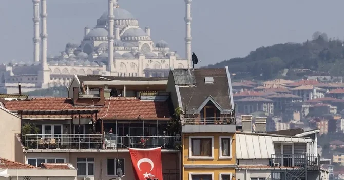 İstanbullulara zəlzələ ilə bağlı QORXUNC XƏBƏRDARLIQ 90 min bina tam dağılacaq