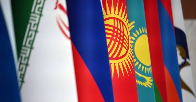 Страны ЕАЭС подписали пакет из 12 документов по развитию экономики и углублению интеграции