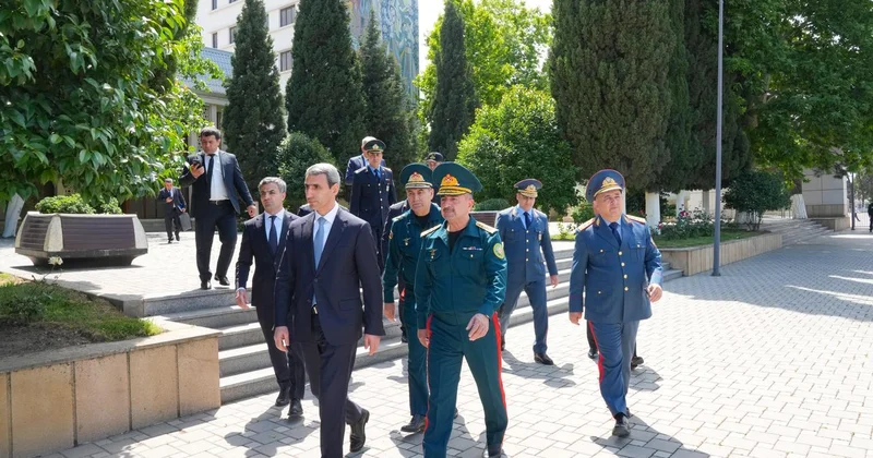 Rəsmilər dəmiryolu və sərhəd keçid məntəqələrini yoxladılar FOTOLAR