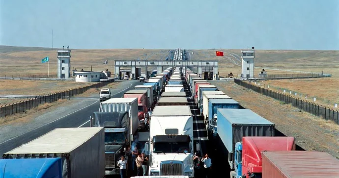 Avtomobil daşımaları üçün icazələrin limitsiz mübadiləsinə keçilir