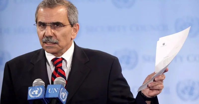 Livan İsraillə problemlərin həlli üçün mərhələli plan təklif edir