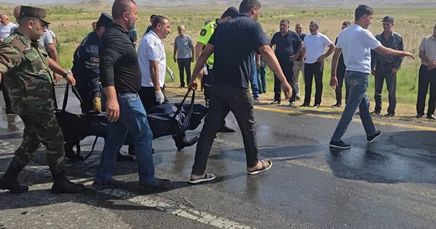 Naxçıvanda vəzifəli şəxs qəzada öldü, hamilə xanımı yaralandı Fotolar