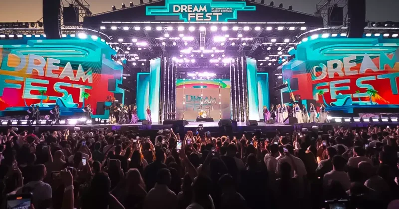 Rus sənətçilər “DreamFest”dən çıxarıldı