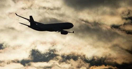 İtaliyada yüzlərlə aviareys ləğv olundu
