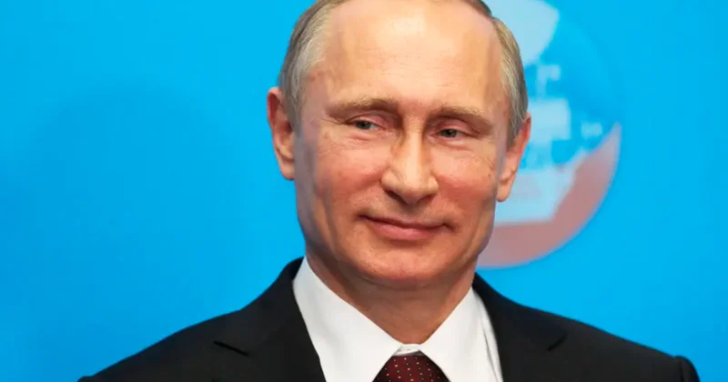 Государство Скинхедов : Бритоголовая политика Путина или мокрый дождя не боится