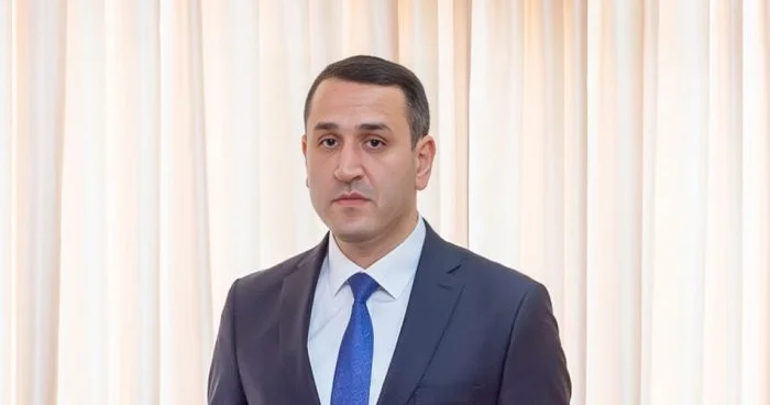 Azərbaycanda nazirə ağır itki üz verdi