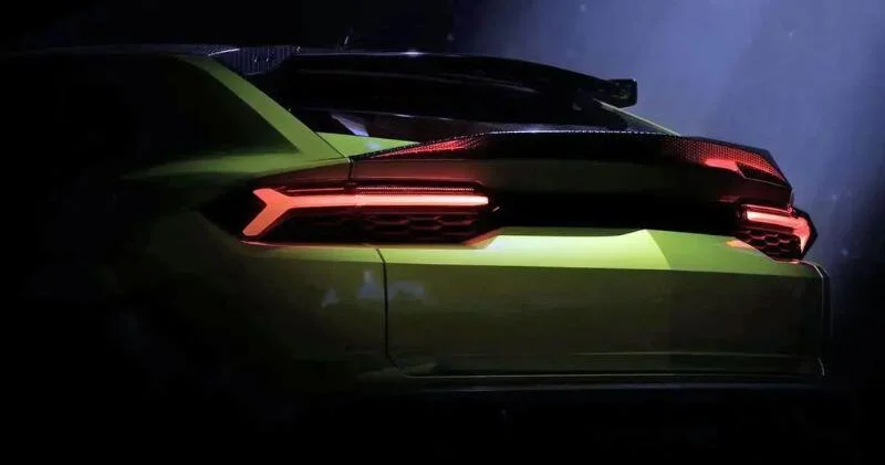 Lamborghini анонсировала свой самый мощный кроссовер