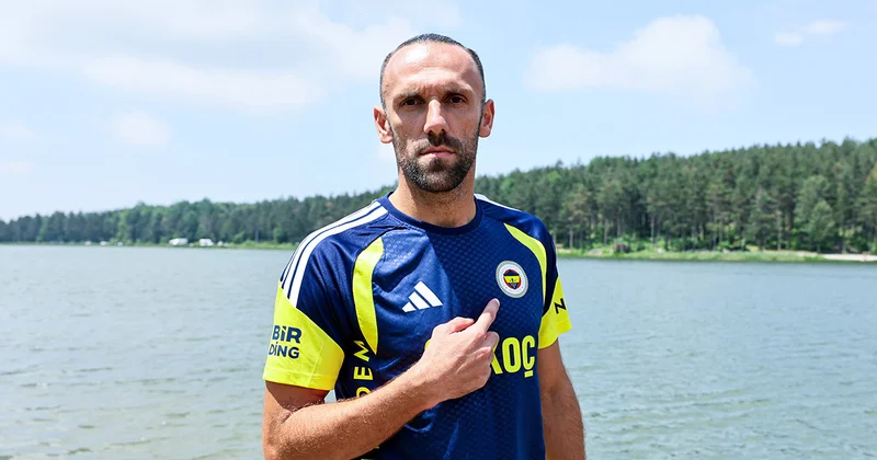 Yeni transfer hələ meydana addım atmadan xərəklə aparıldı