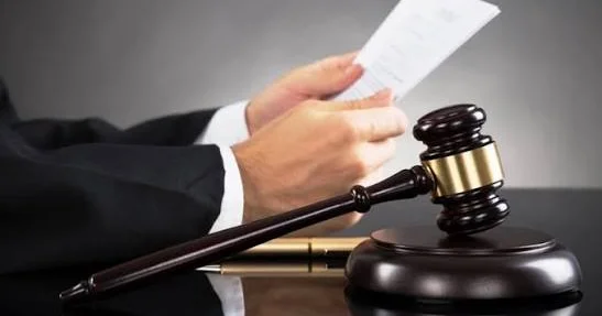 Qaz İstismar Xidmətinin sabiq rəisinin məhkəməsi başladı