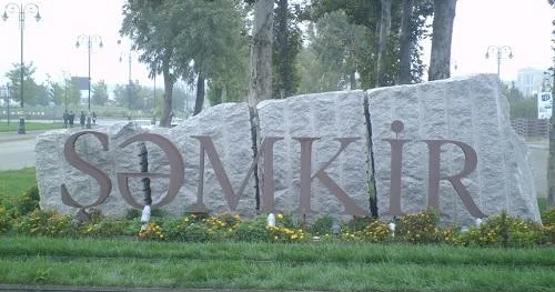 İtkin düşən yeniyetmənin meyiti evlərinin arxasında tapıldı