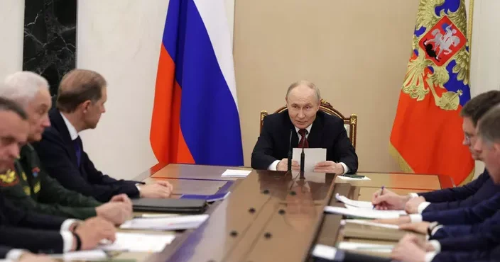Putindən ETİRAF:Yanacaq çatışmazlığı var, amma...