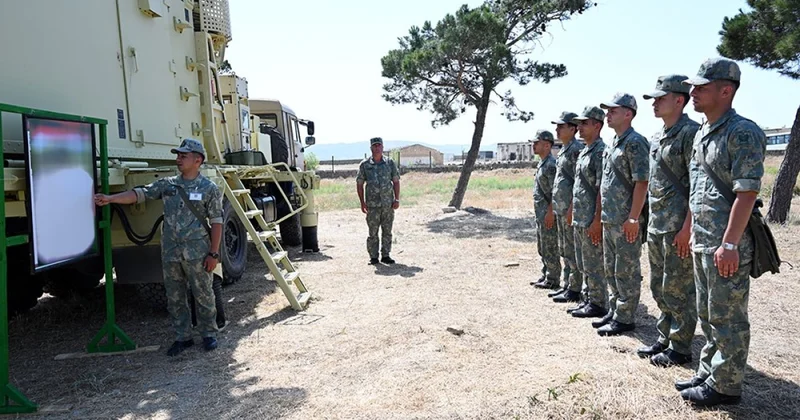 Orduda zabit hazırlığı sürətlənir: məşğələlər keçirilir