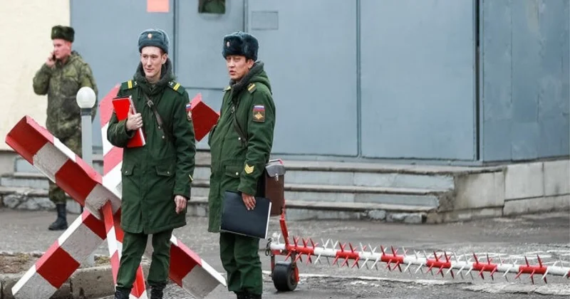 Rəsmi Moskva: Ermənistan Gümrüdəki Rusiya hərbi bazasını bağlamağı düşünmür