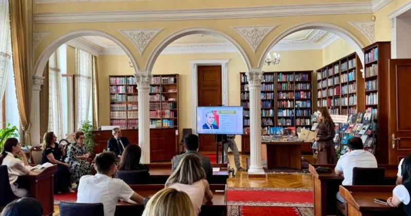 В Президентской библиотеке состоялось мероприятие, посвященное научно политическому наследию Общенационального лидера Гейдара Алиева