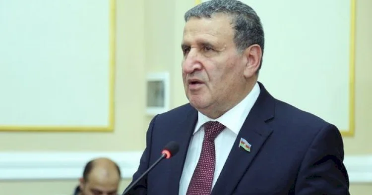 İsa Həbibbəylinin hərəkəti rezonans doğurdu KONKRET