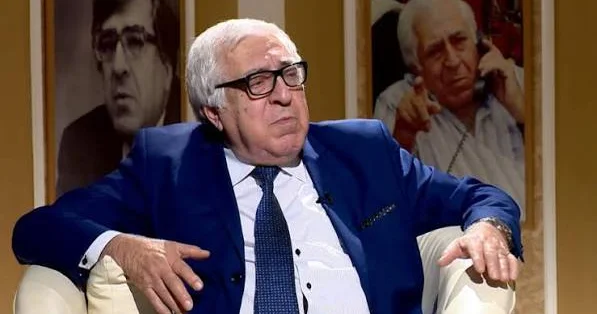 Anardan qızından yazan yazıçıya sərt sözlər: Бездарный adamdır