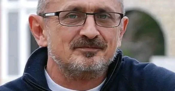 Yaşlanan lider çıxılmaz vəziyyətdədir...