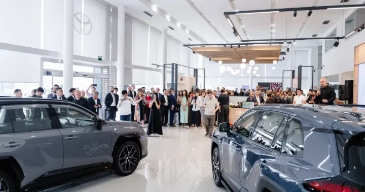 Toyota Abşeron yeni nəsil RAV4 modelini təqdim etdi