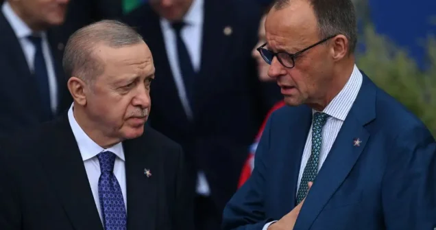 Ərdoğan Almaniya kansleri ilə telefonla danışıb