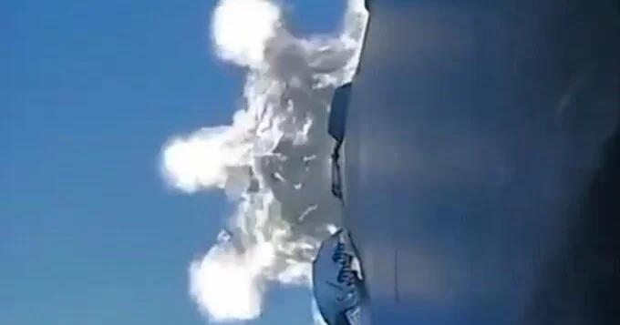 Опубликованы впечатляющие кадры полета Falcon 9 ВИДЕО