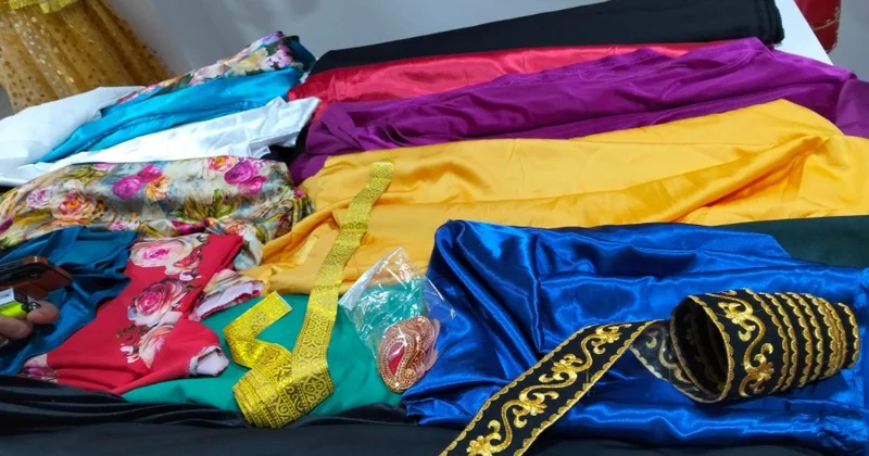 Folklor kollektivləri üçün geyimlər hazırlanır
