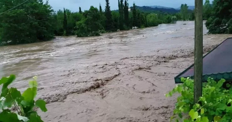 Şamaxıda bir neçə kəndlə əlaqə kəsildi
