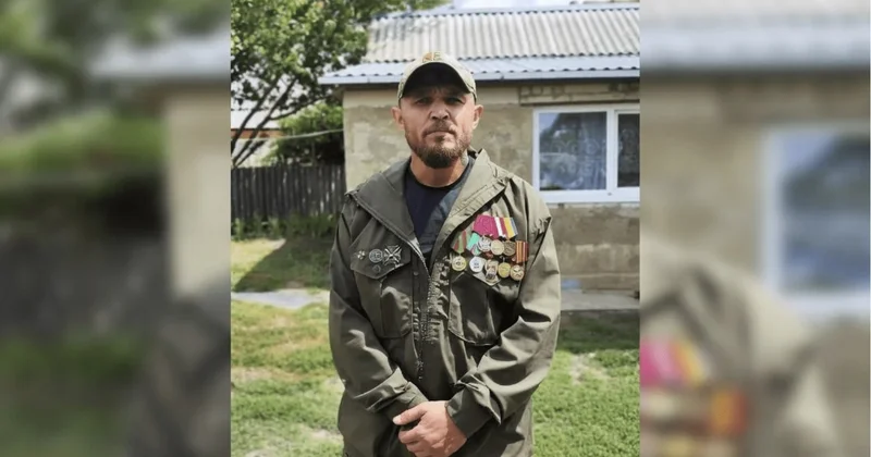 Экс военного, записавшего обращение к Путину, приговорили к административному аресту
