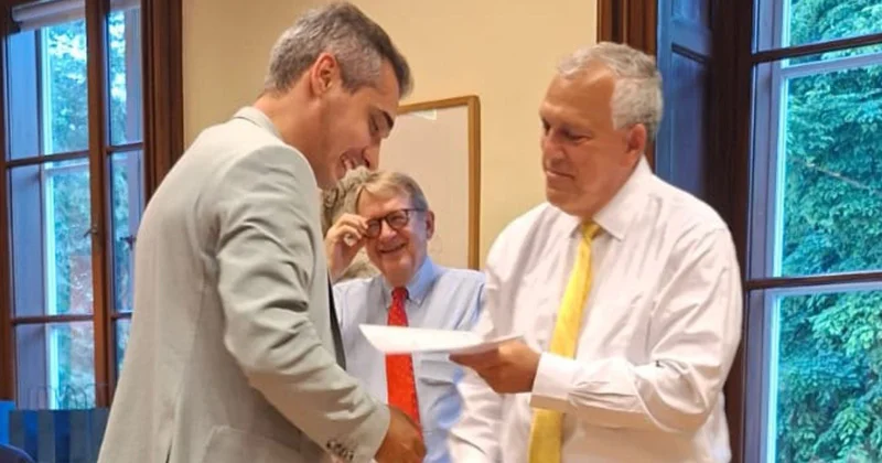 Azərbaycanlı həkim beynəlxalq seminarda birinci oldu FOTO