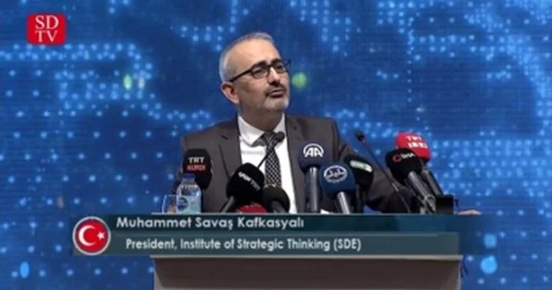 Milli kimlik, coğrafiya və çağdaş dünya düzəninə fərdi baxış
