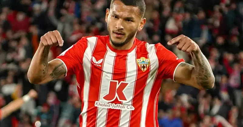 “Sportinq”dən hücumçu transferi