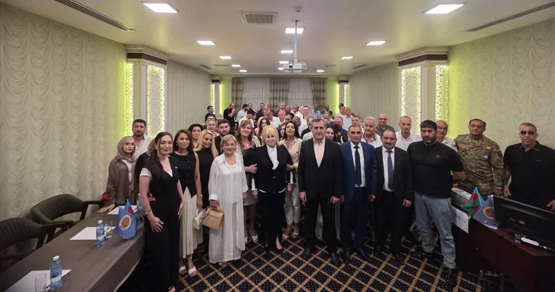 Vəhdət Partiyasının Abşeron təşkilatının konfransı keçirildi (FOTO)