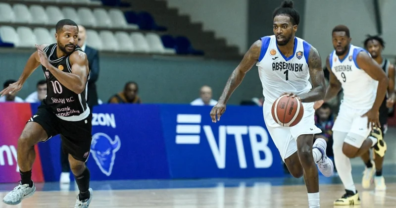 Amerikalı basketbolçu Azərbaycan klubunda qalacağını açıqlayıb