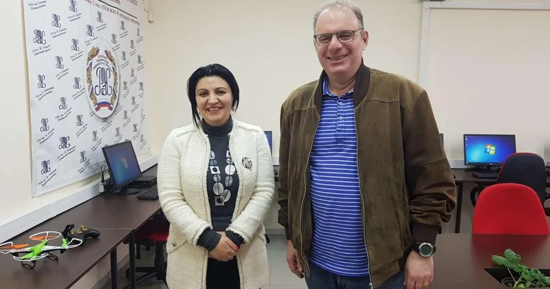 Rusiyada professor dövlətə xəyanətə görə həbs olundu