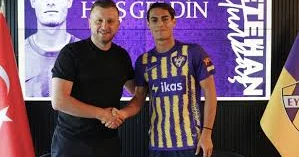Eyüpsor 22 yaşlı hücumçu transfer edib