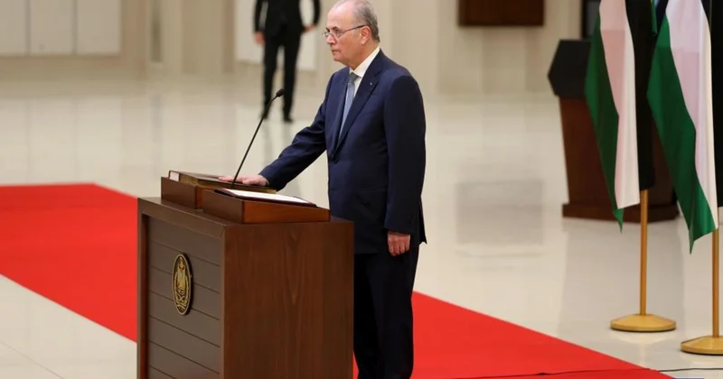 Fələstin muxtariyyətinin baş naziri: HƏMAS silahı yerə qoymalıdır