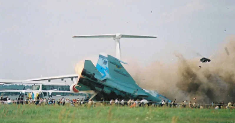 23 il əvvəl Sknilov aerodromunda faciə: Pilotların səhvləri ucbat 80 ə yaxın insan öldü