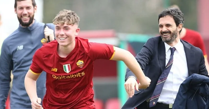 Françesko Tottinin oğlu 19 yaşında karyerasını bitirdi SƏBƏB